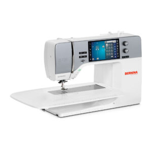 BERNINA 735